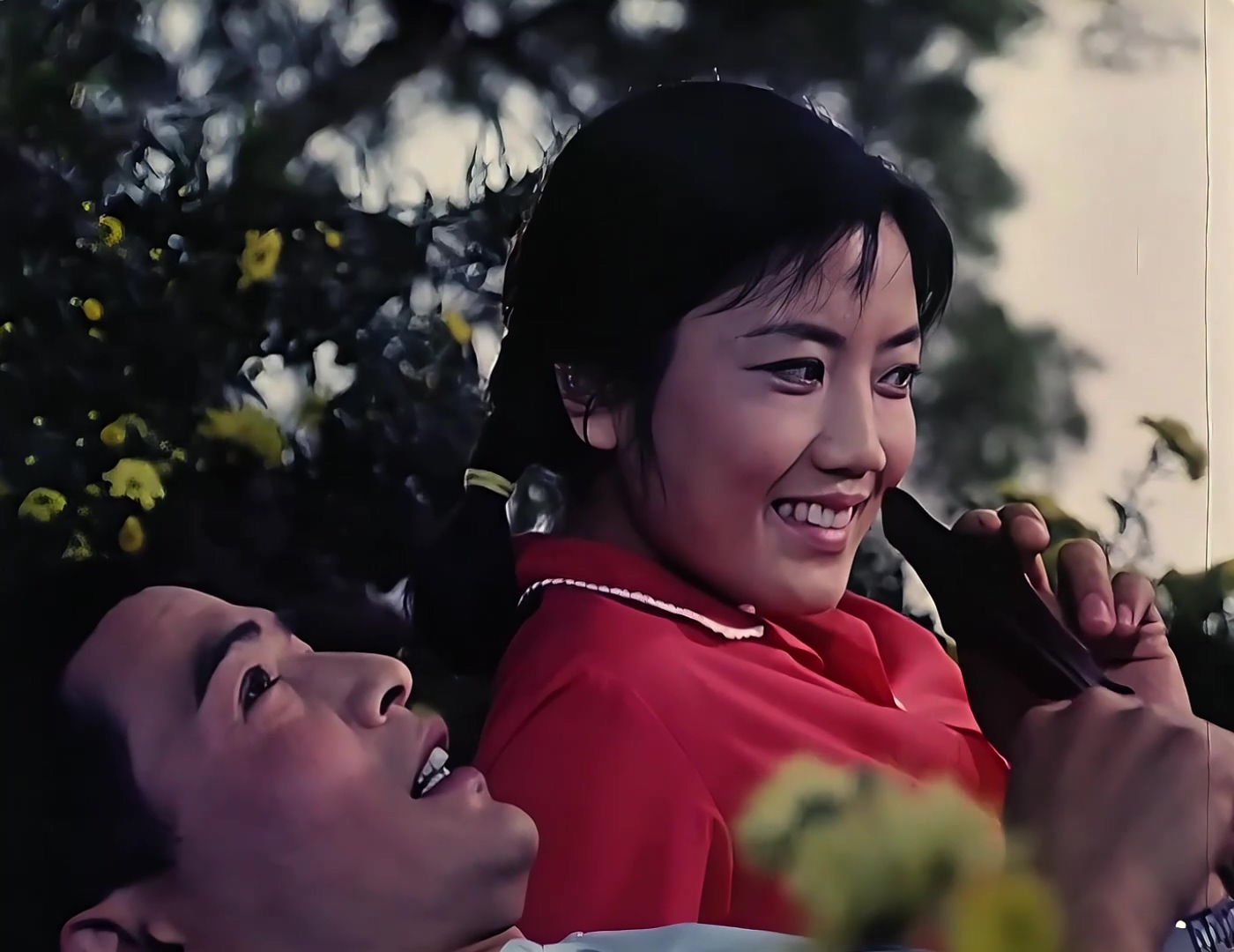 甜蜜的事业修复版.mp4_20250326_142609.036.jpg