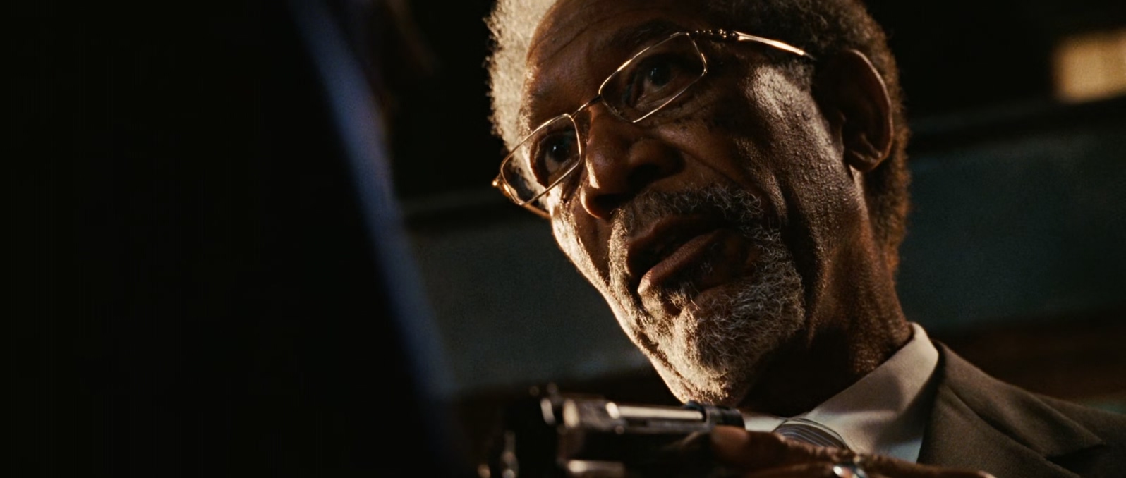 刺客联盟.Wanted.2008.1080p.BluRay.x265.3audio-RARBG特效字幕.mkv_20250329_101359.433.jpg