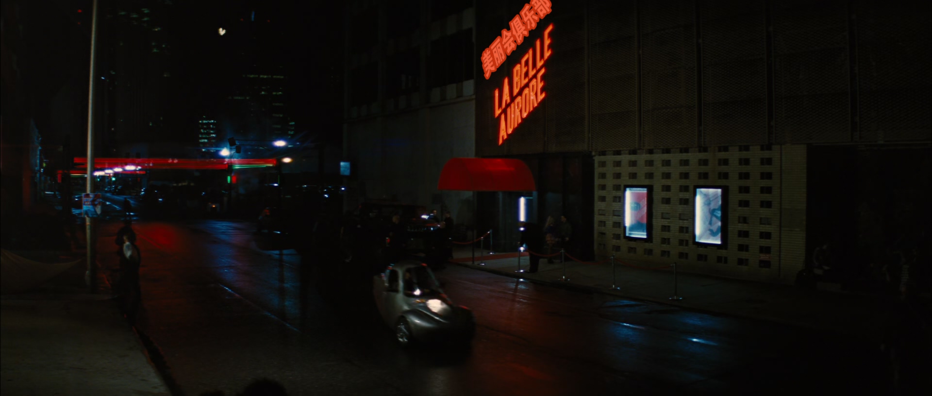 环形使者.Looper.2012.1080p.10bit.BluRay.2audio.x265.HEVC-MZABI特效字幕.mkv_20250.jpg