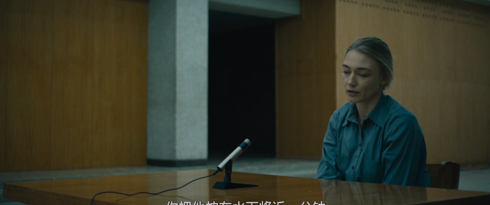 寄生异形.Sputnik.2020.DUBBED.1080p.US.BluRay.x265.3audio-RARBG特效字幕.mkv_20250.jpg
