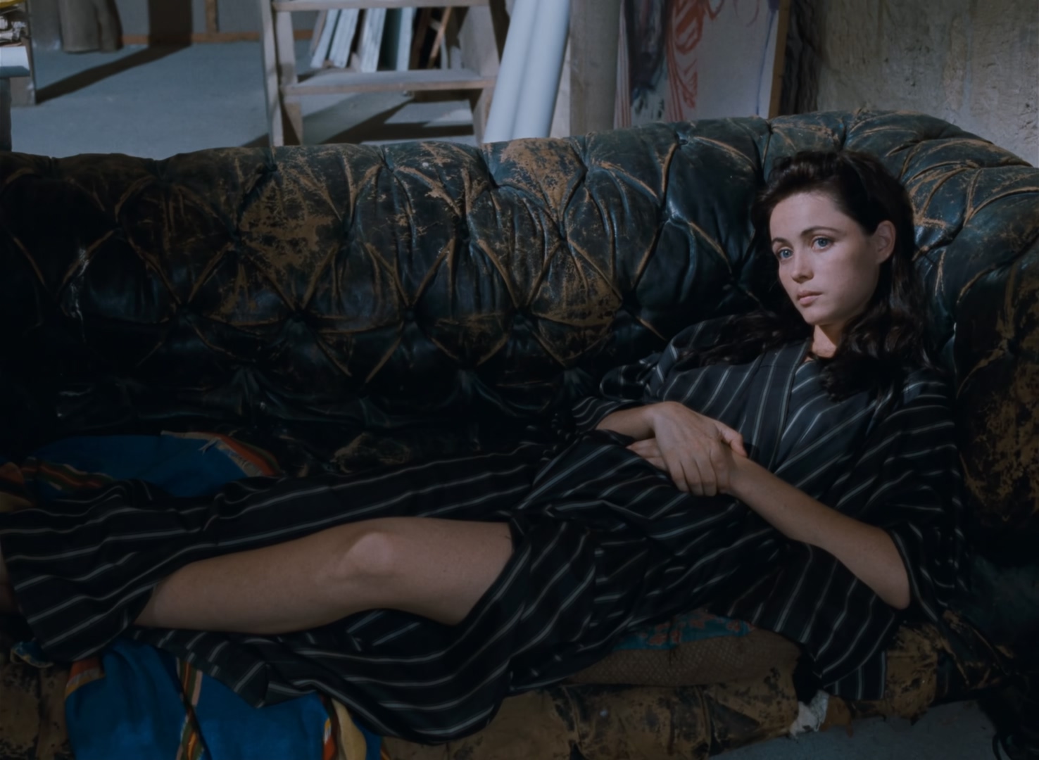 La.Belle.Noiseuse.1991.BluRay.1080p.DTS-HD.MA.5.1.x265.10bit-DreamHD.mkv_2025050.jpg
