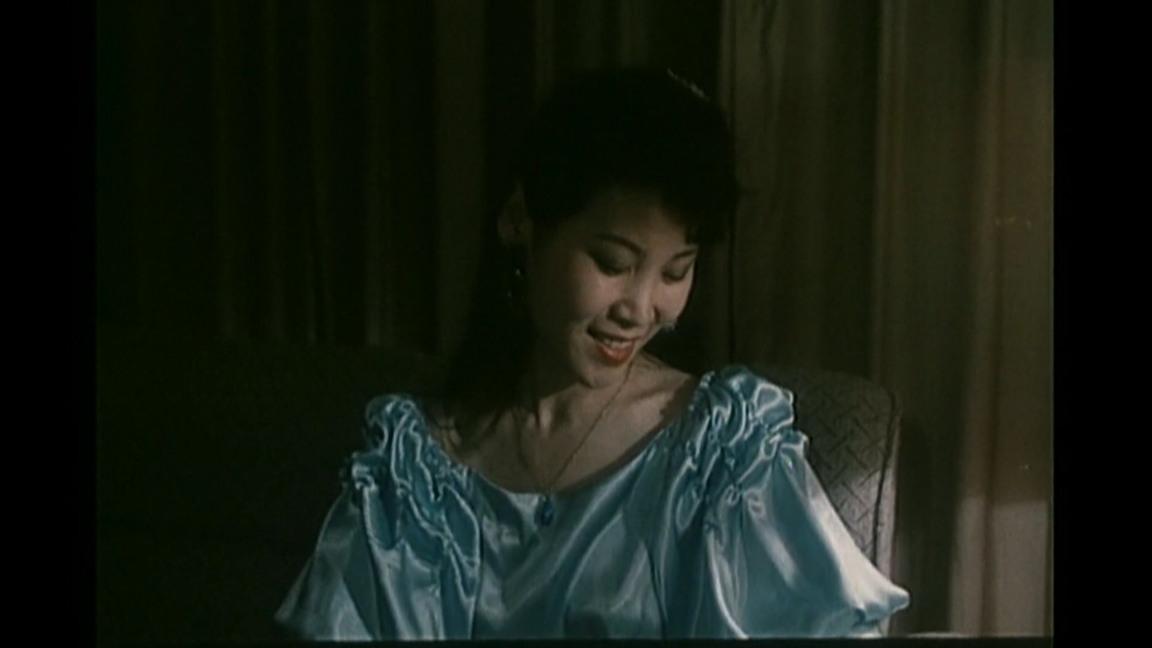三对半情侣和一个小偷.mkv_20250510_122416.412.jpg