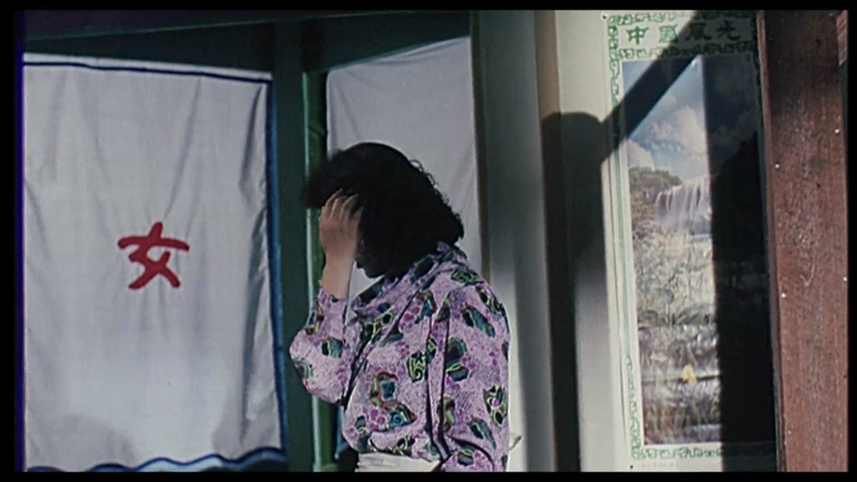骚动的乡风.mkv_20250510_124446.566.jpg