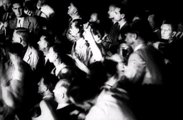 1951.钢铁的城-捷克.DVDRip.mkv_20250512_212818.564.jpg