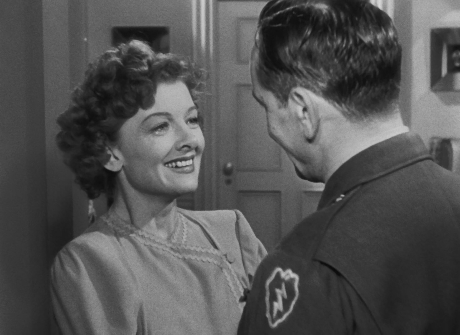 The.Best.Years.of.Our.Lives.1946.1080p.BluRay.x265.10bit.DTS-QuickIO.mkv_2025051.jpg