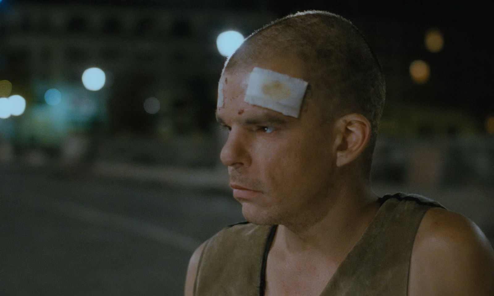 The.Lovers.on.the.Bridge.1991.1080p.BluRay.DTS.2.0.x265-10bit-GameHD.mkv_2025051.jpg