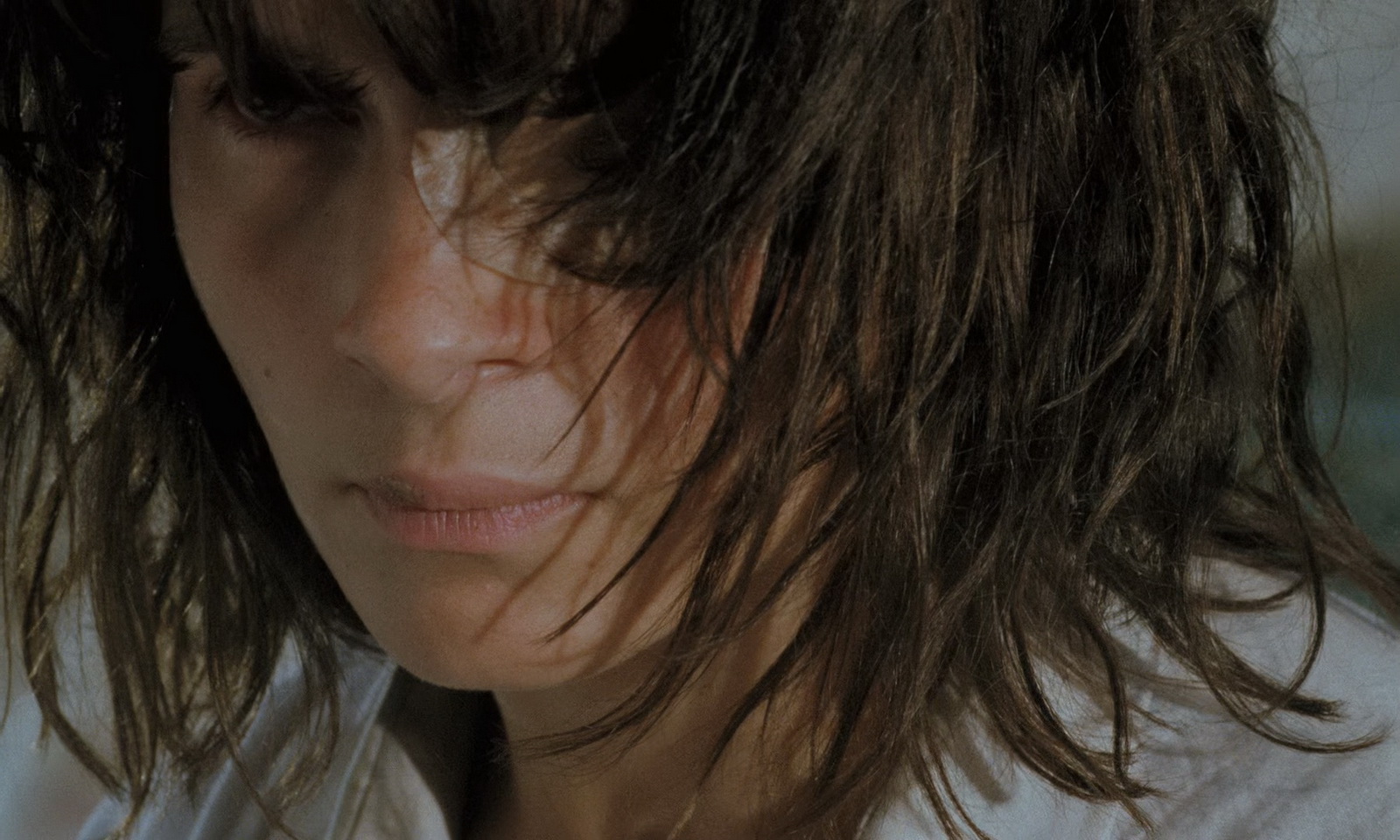 The.Lovers.on.the.Bridge.1991.1080p.BluRay.DTS.2.0.x265-10bit-GameHD.mkv_2025051.jpg