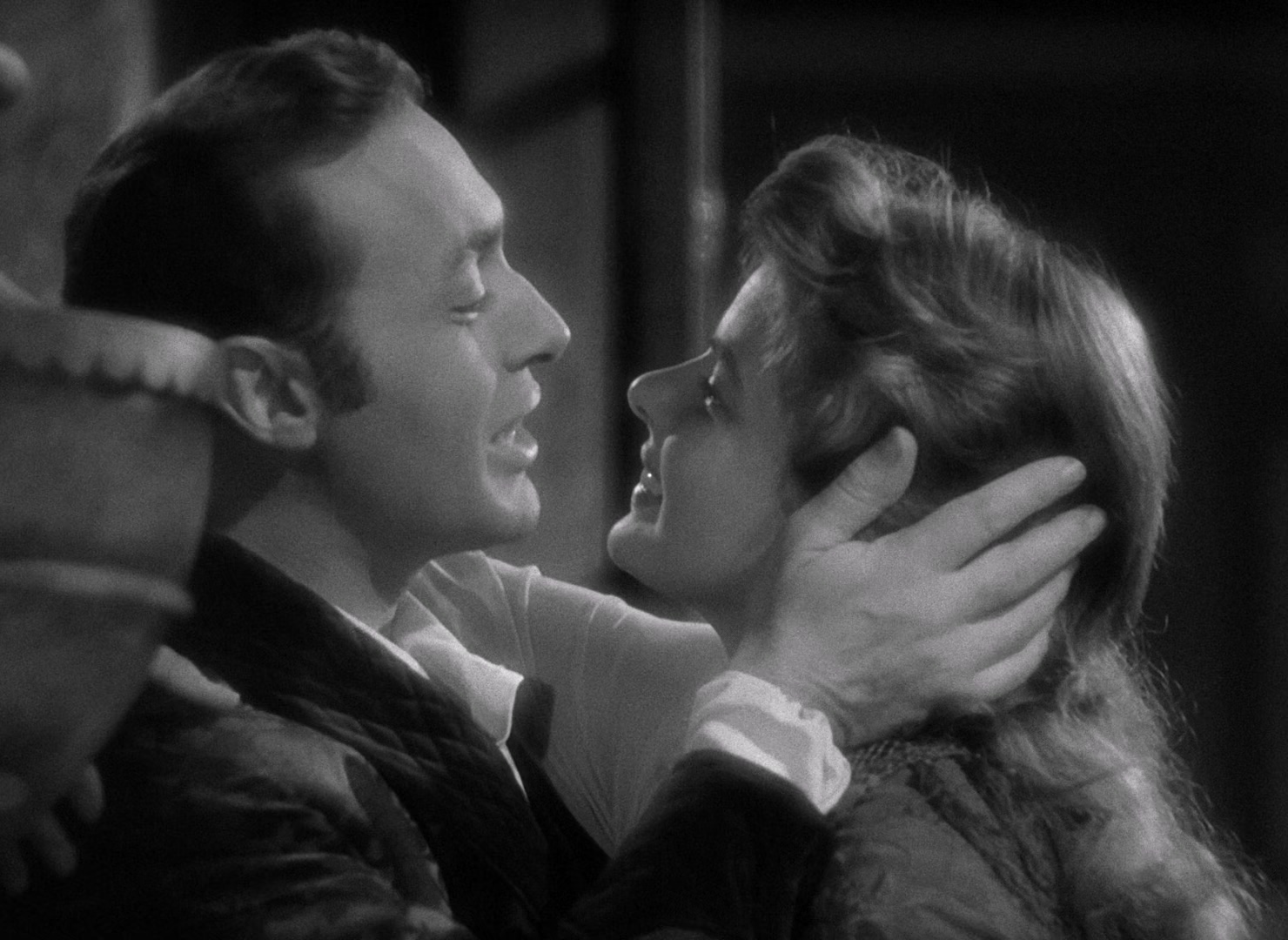 Gaslight.1944.WAC.1080p.BluRay.x265.HEVC.FLAC-SARTRE-bylh.mkv_20250518_084938.575.jpg