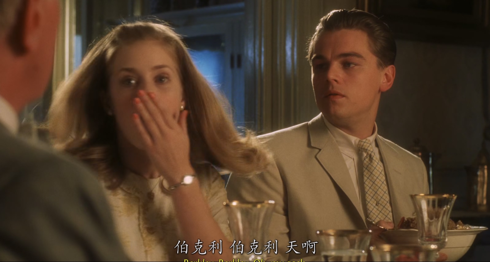 猫鼠游戏.Catch.Me.If.You.Can.2002.Bluray.1080p.x265.AAC(5.1).国英双语.特效字幕.m.jpg