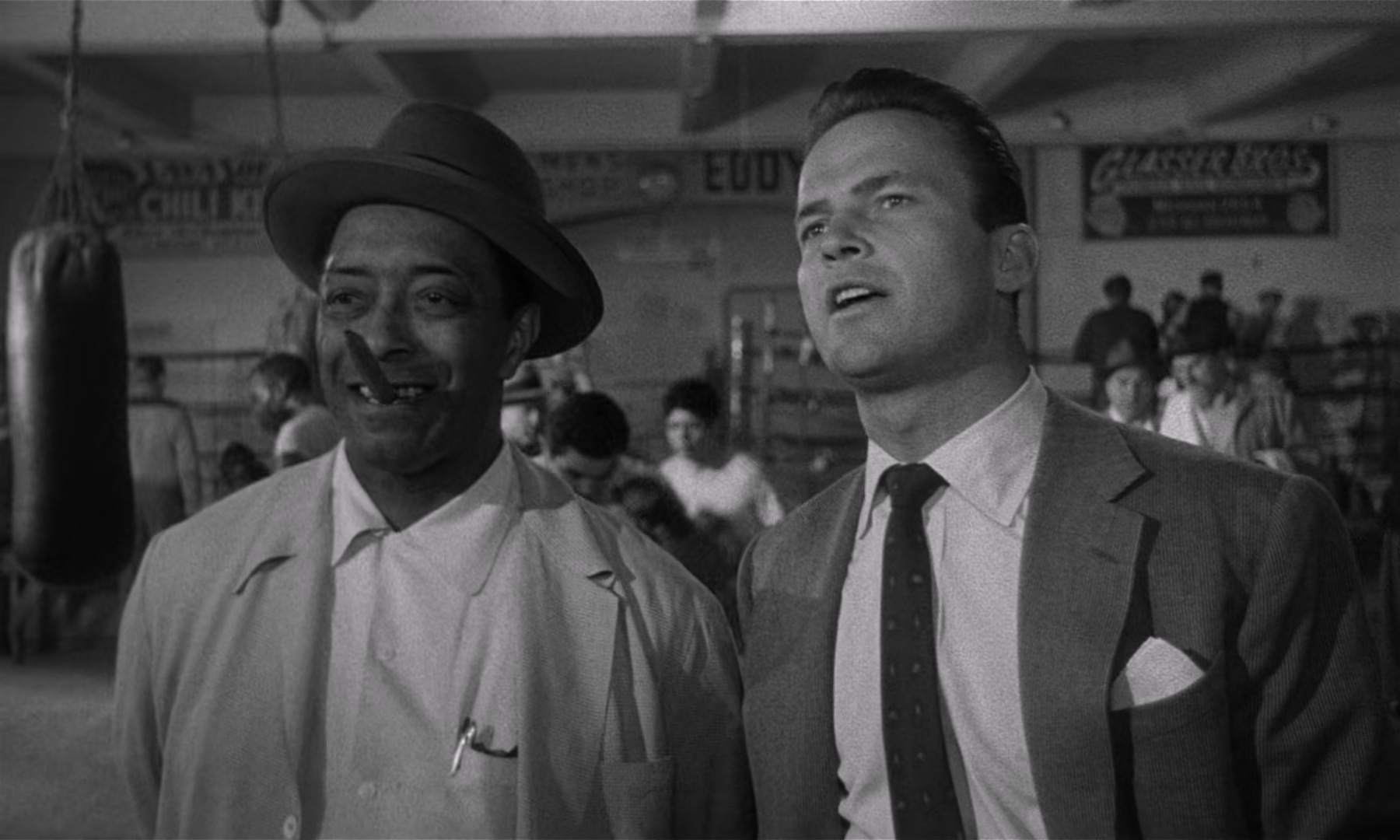 Kiss.Me.Deadly.1955.1080p.BluRay.x265-RARBG-bylh.mkv_20250519_224728.517.jpg