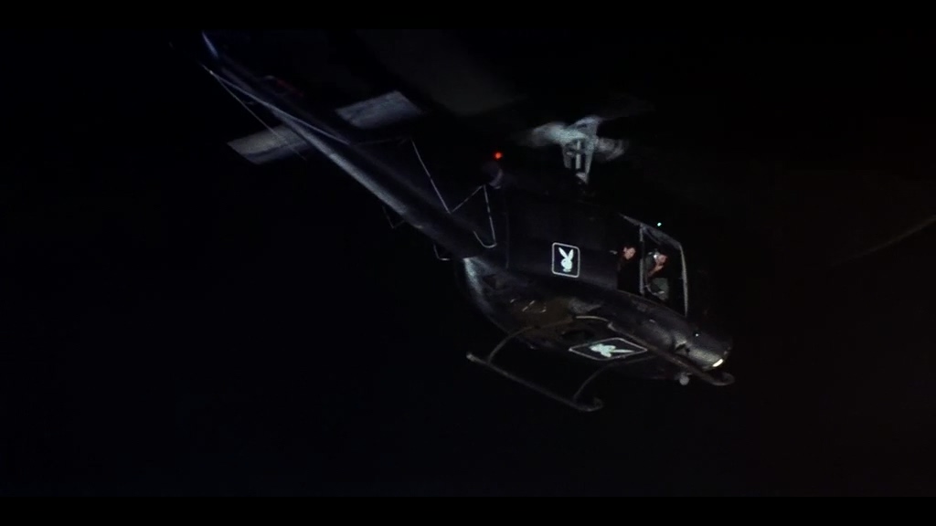 apocalypse.now.redux.1979.现代启示录.双语字幕.hr-hdtv.ac3.1024x576.x264-人人影视.jpg