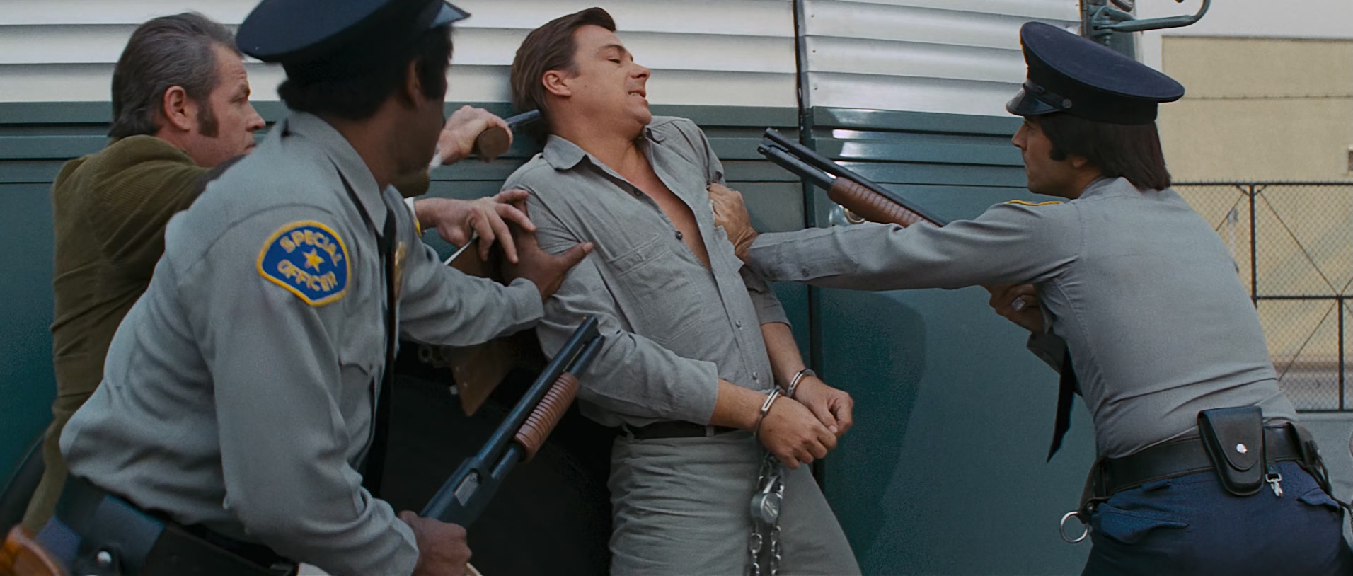 Assault.on.Precinct.13.1976.1080p.BluRay.x265.10bit.DTS-SONYHD.mkv_20250523_225555.007.jpg