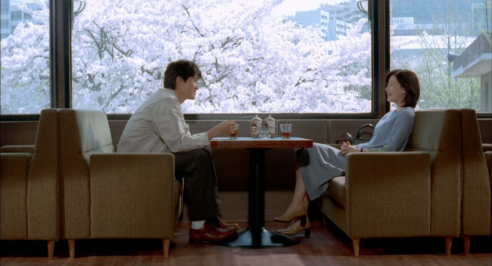 One.Fine.Spring.Day.2001.BluRay.1080p.2Audio.DTS-HD.MA.5.1.x265.10bit-ALT.mkv_20.jpg