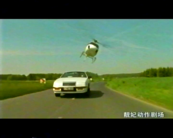 泳装模特-火星陨石-病毒危机-[01_37_22][20250525-232756].png