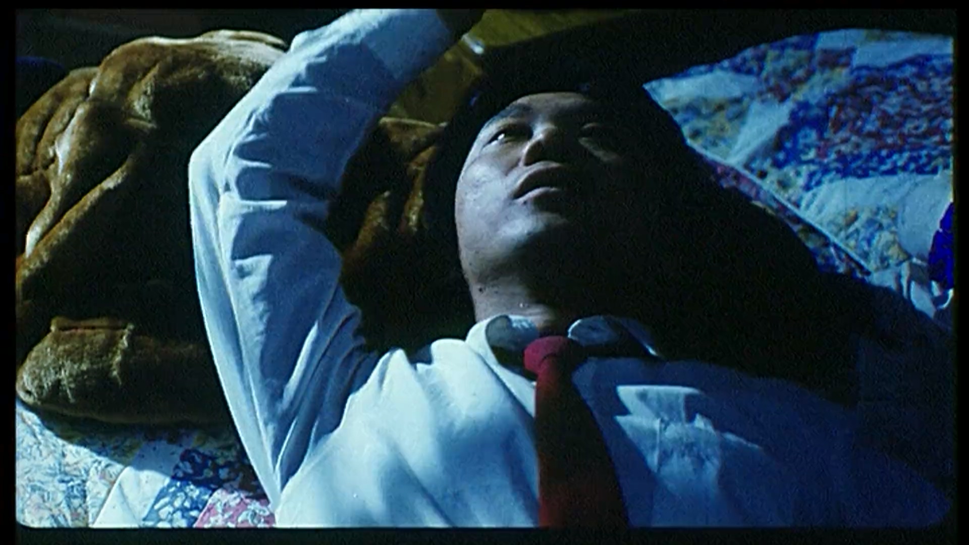 自首的爱.mp4_20250527_203954.340.jpg