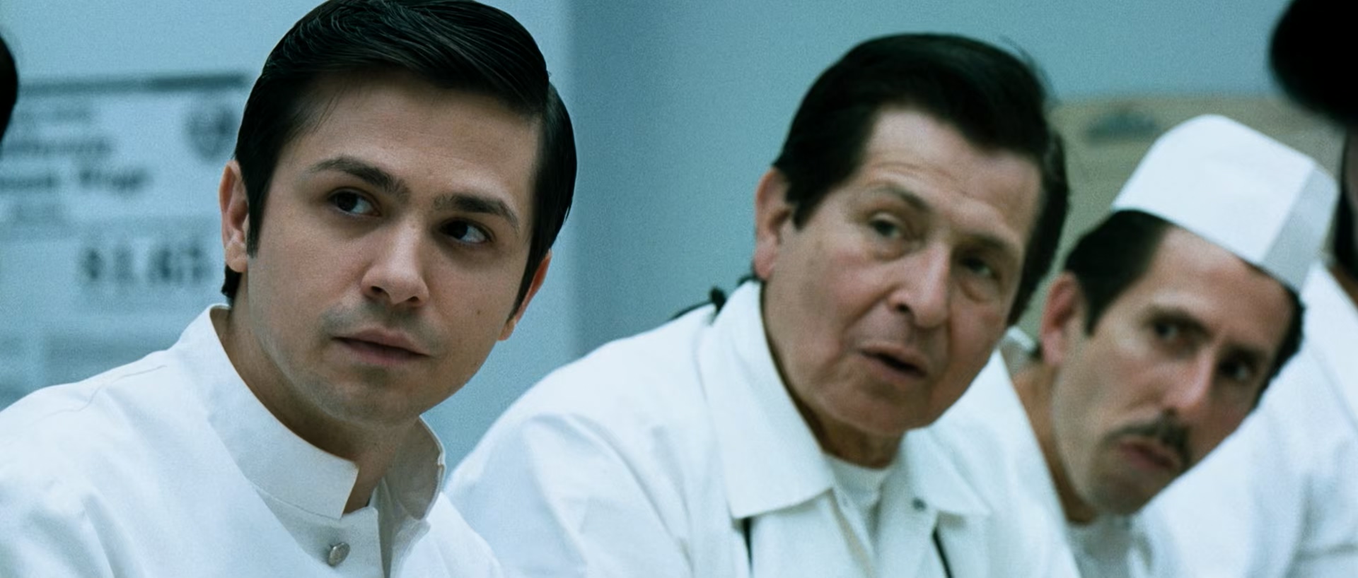鲍比.Bobby.2006.1080p.BluRay.x265-RARBG-bylh.mkv_20250528_220049.135.jpg