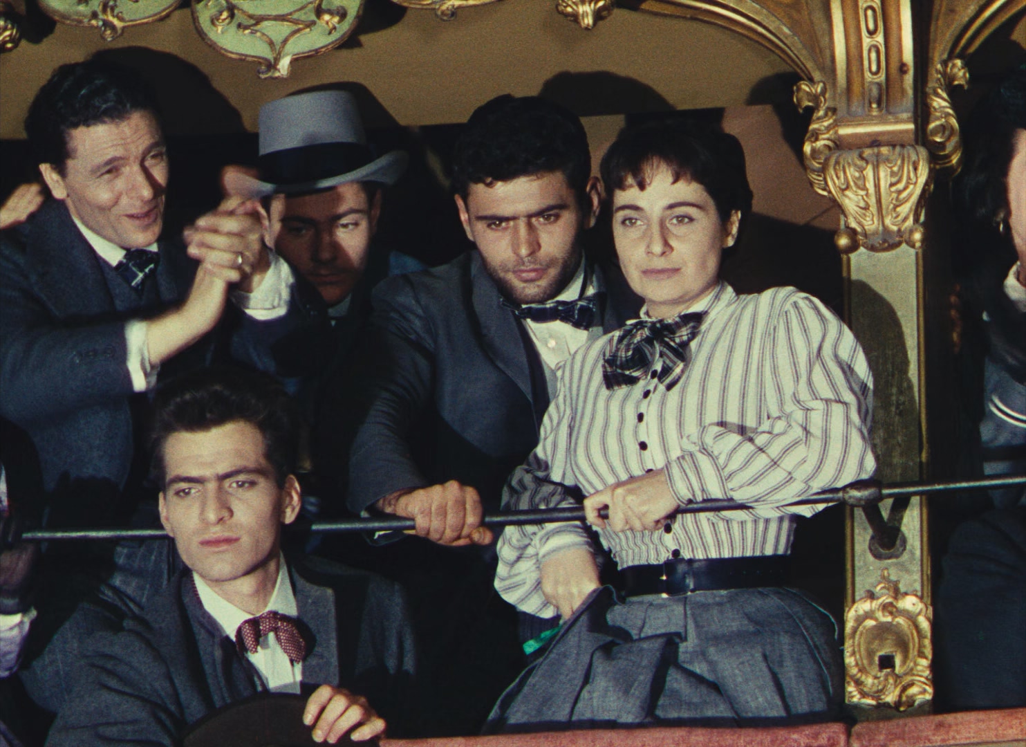 Senso.1954.CC.BluRay.1080p.DTS-HD.MA1.0.x265.10bit-ALT.mkv_20250529_223406.829.jpg