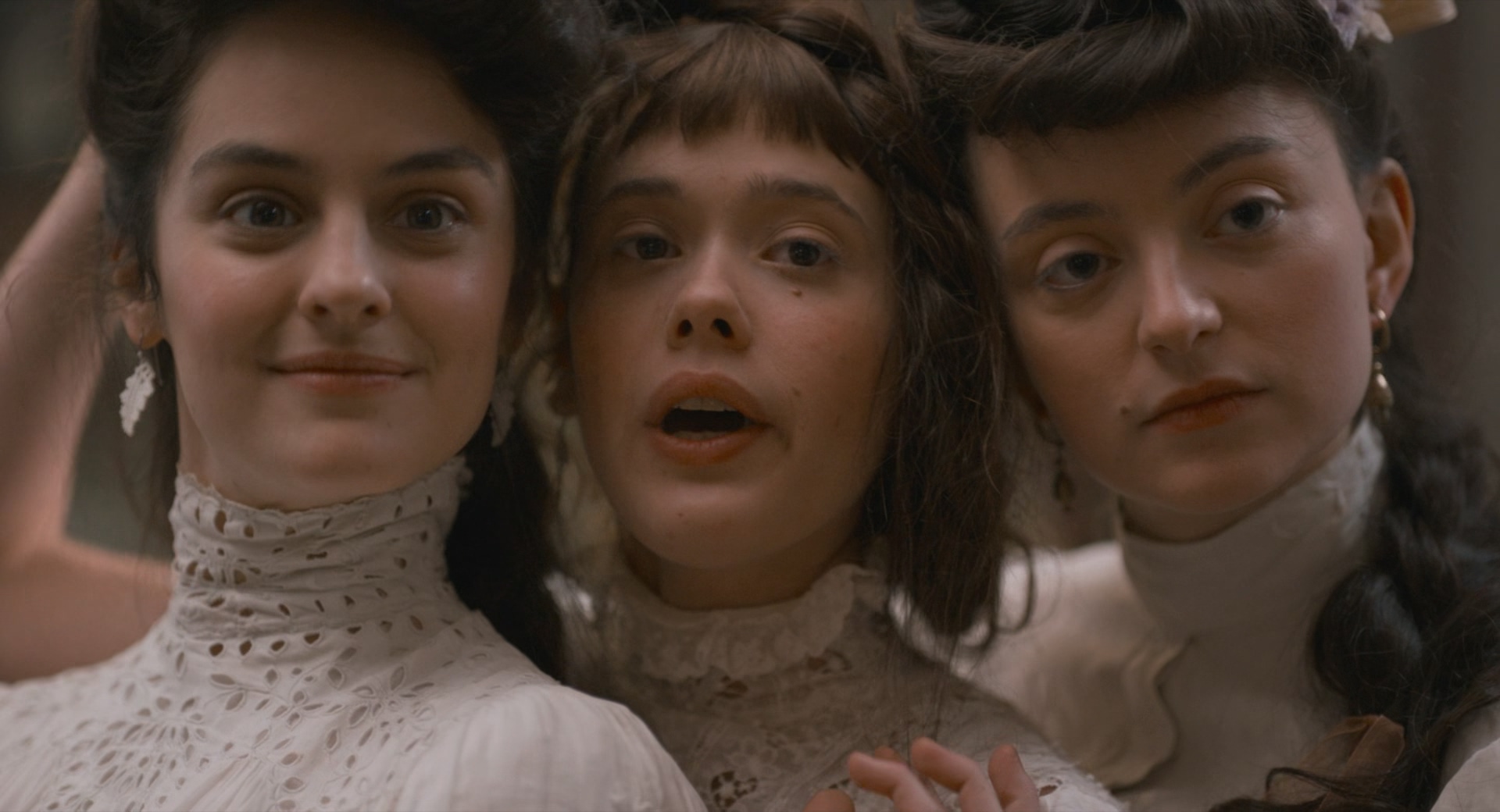 Curiosa.2019.1080p.BluRay.x265.10bit.DTS-SONYHD.mkv_20250531_002151.874.jpg