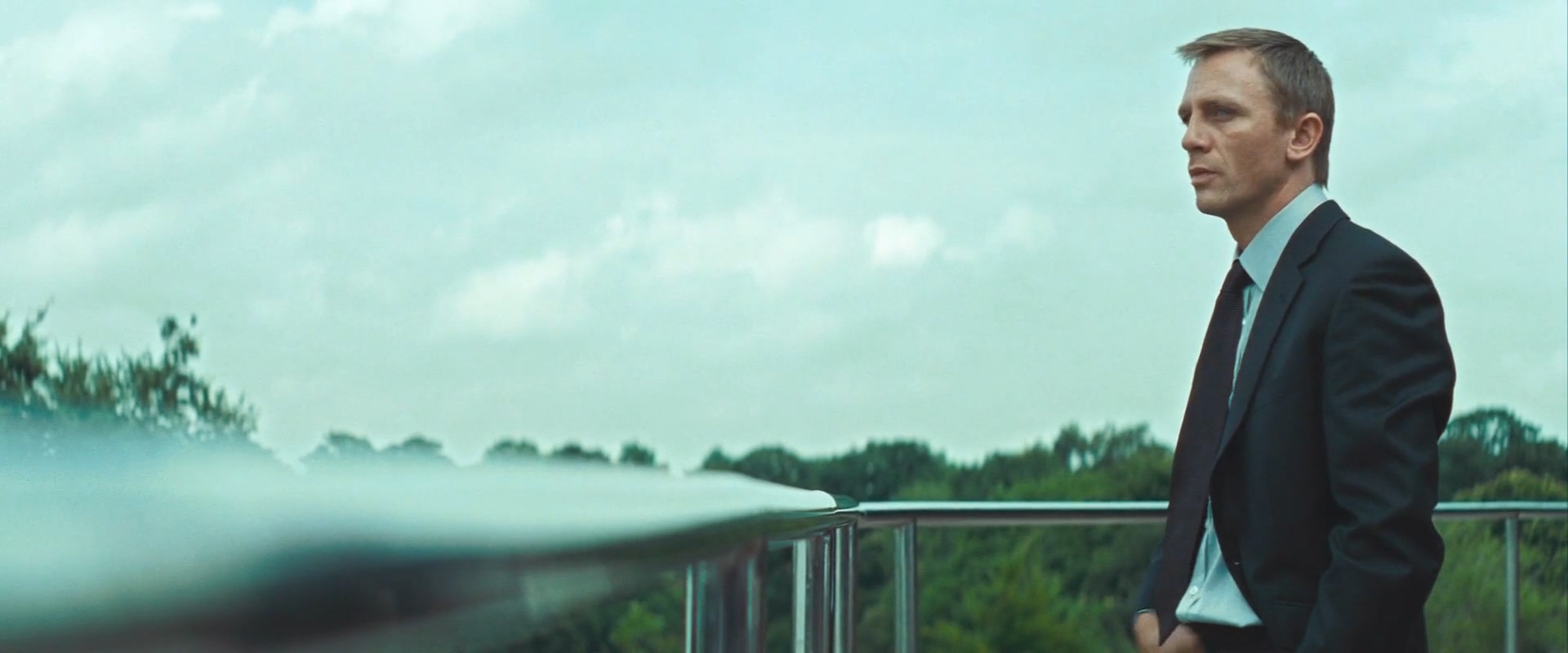 双面任务.Layer.Cake.2004.BluRay.1080p.DTS.x264.mkv_20250531_094722.344.jpg