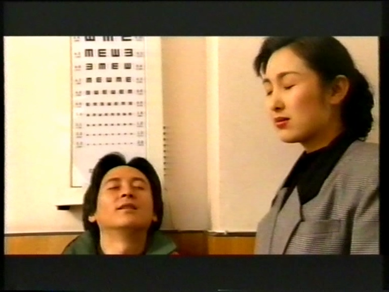 国产剧：《蓝天上有一双眼睛》.mpg_20250601_212253.357.jpg