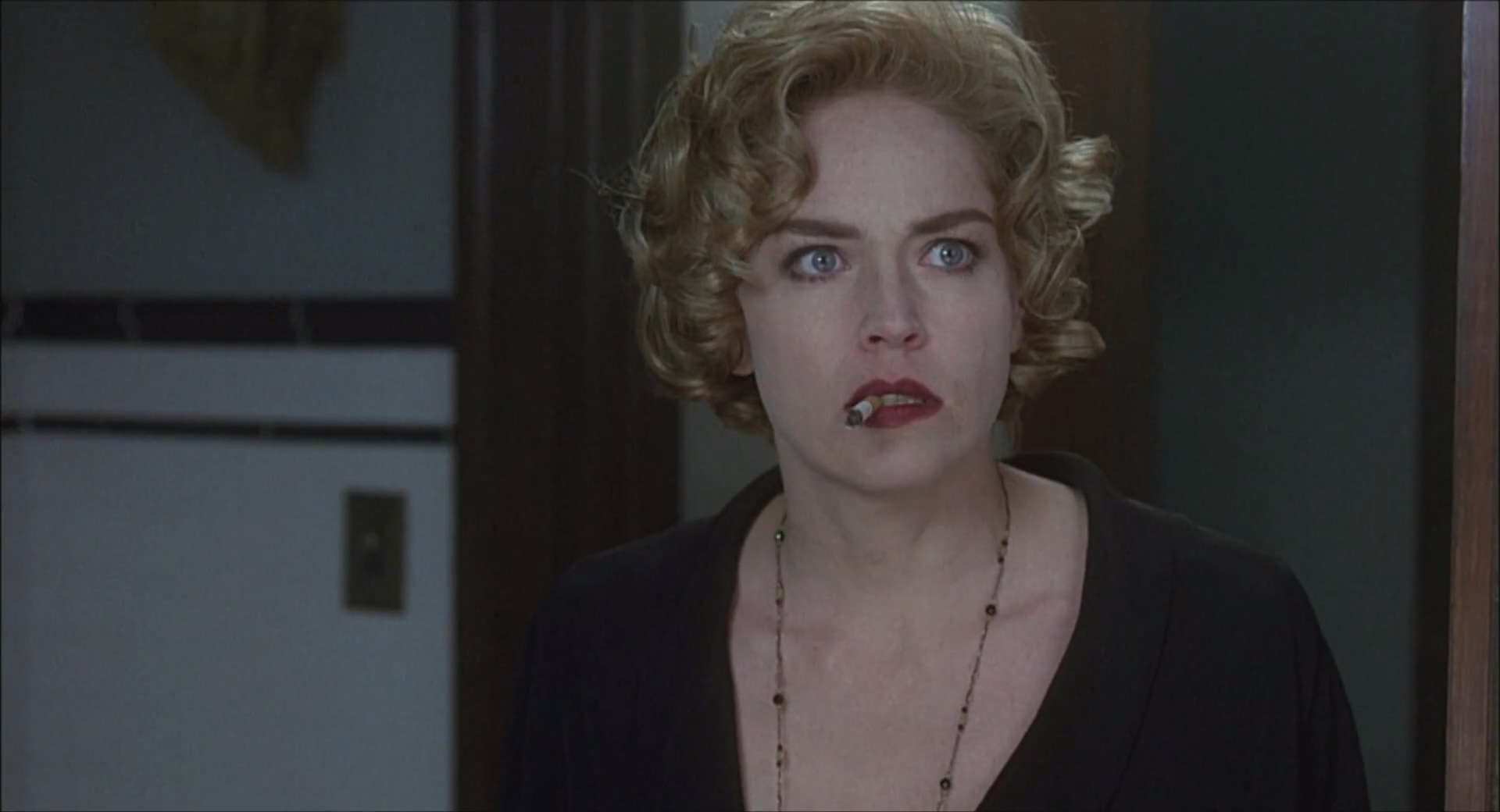 孽迷宫.Diabolique.1996.1080p.BluRay.H264.AAC-RARBG-bylh.mkv_20250602_005738.746.jpg