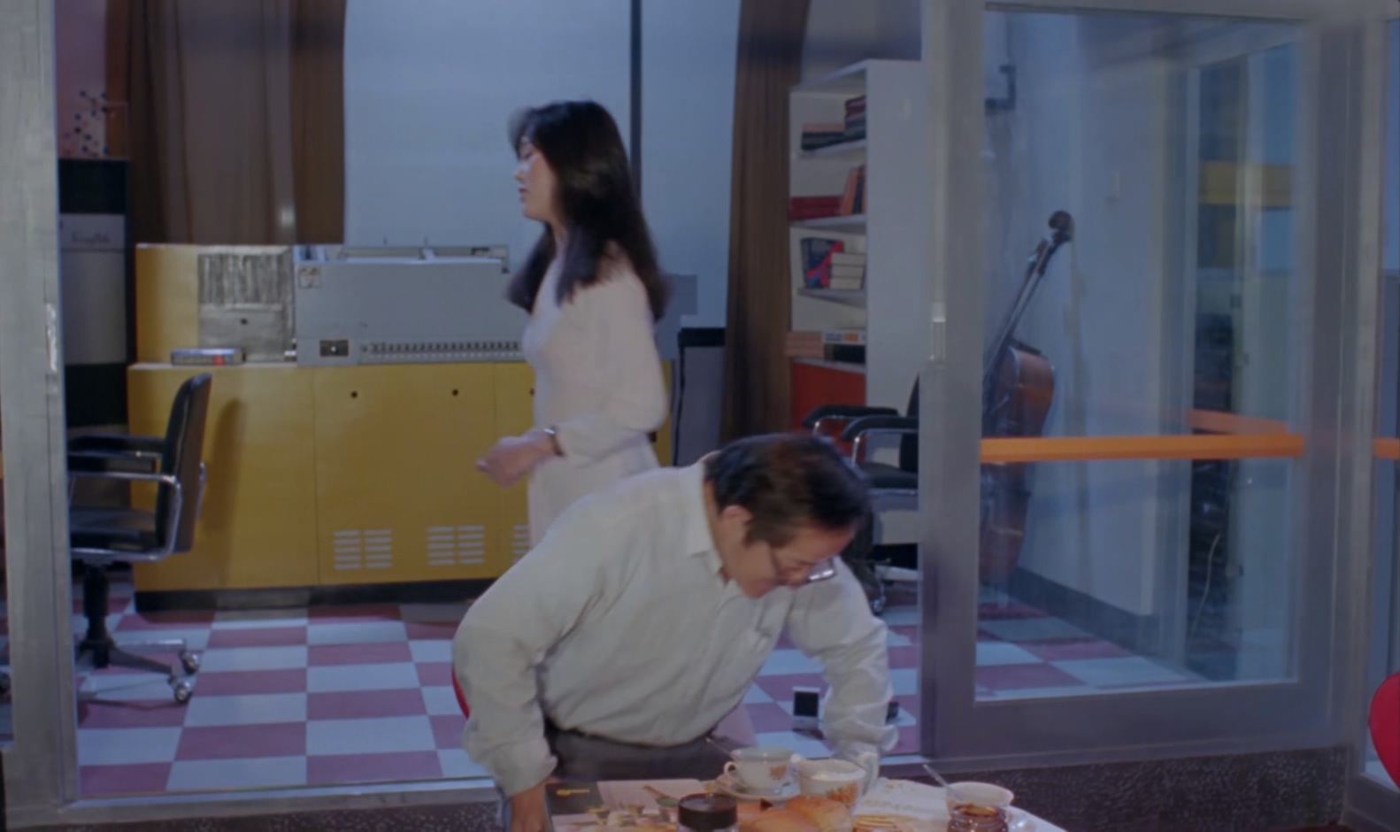 隐身博士.mkv_20250603_110755.628.jpg