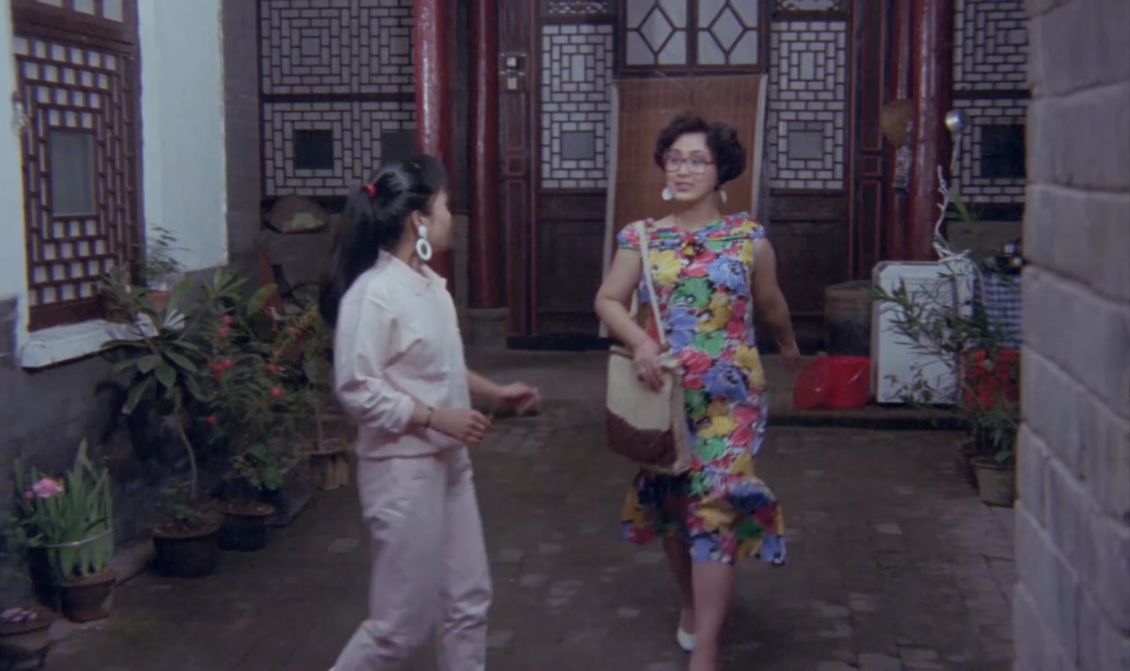 隐身博士.mkv_20250603_110749.819.jpg