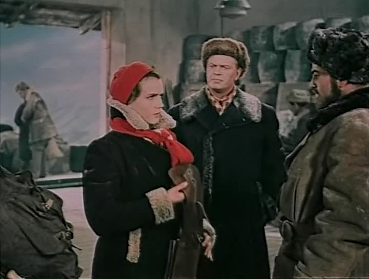 远离莫斯科的地方1950.avi_20250604_132117.180.jpg