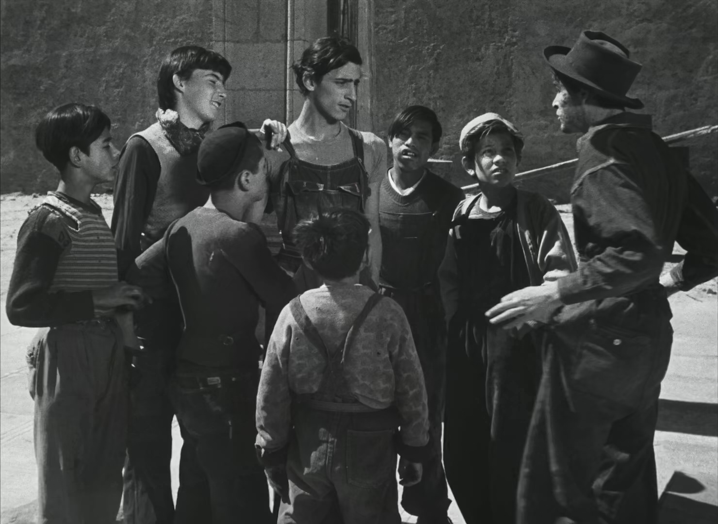 被遗忘的人们.The.Young.And.The.Damned.1950.SPANISH.1080p.BluRay.x265-VXT-bylh.mk.jpg