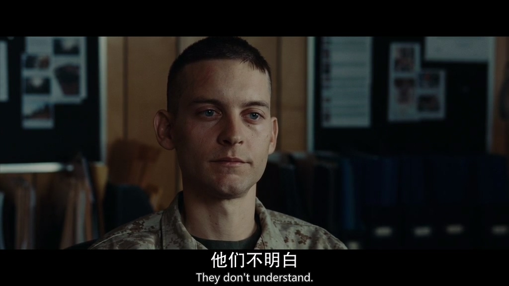Brothers.2009.兄弟.双语字幕.HR-HDTV.AC3.1024X576.X264-人人影视.mkv_20250605_191442.894.jpg