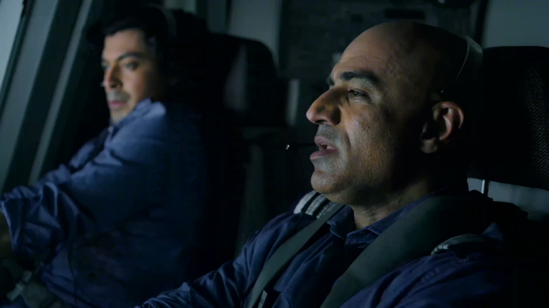 Flight.World.War.II.2015.1080p.BluRay.H264.AAC-RARBG.mp4_20250609_220042.758.jpg