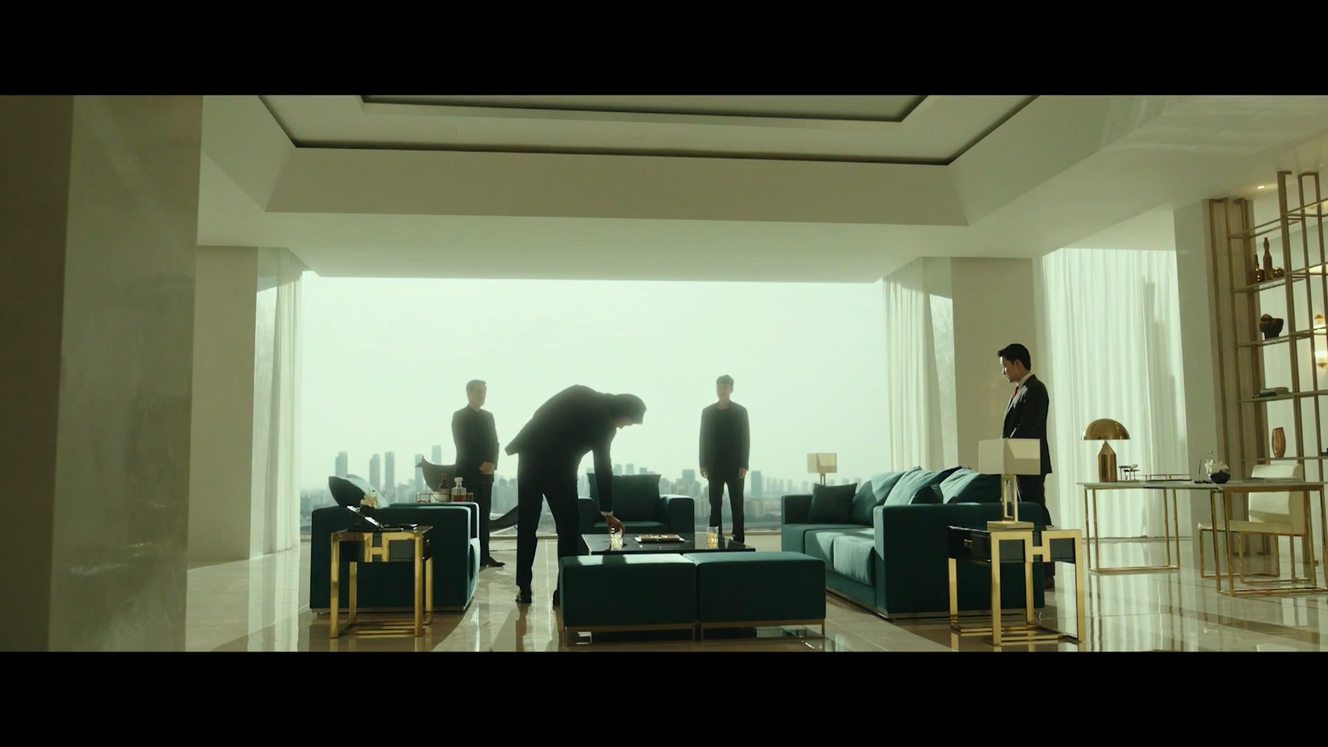 A.Man.of.Reason.2023.1080p.friDay.WEB-DL.AAC2.0.H.264.mkv_20250610_224503.481.jpg