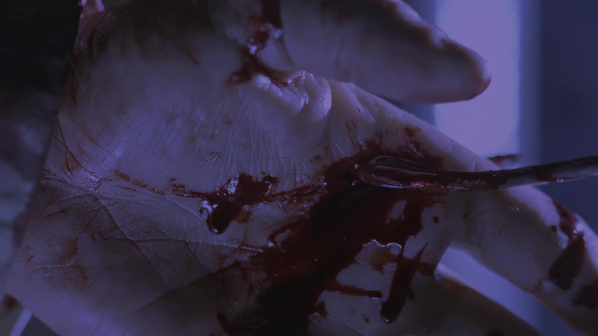 养鬼吃人7：死魂灵(2005).MKV_20250612_161224.699.jpg