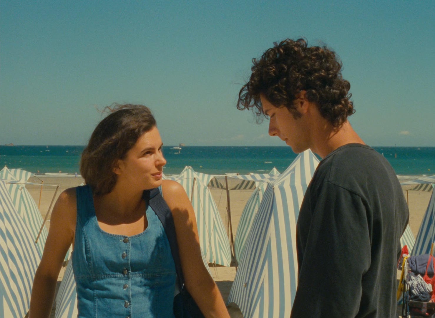 A.Summer's.Tale.1996.1080p.BluRay.x265.10bit.FLAC.2.0-SONYHD.mkv_20250613_2.jpg