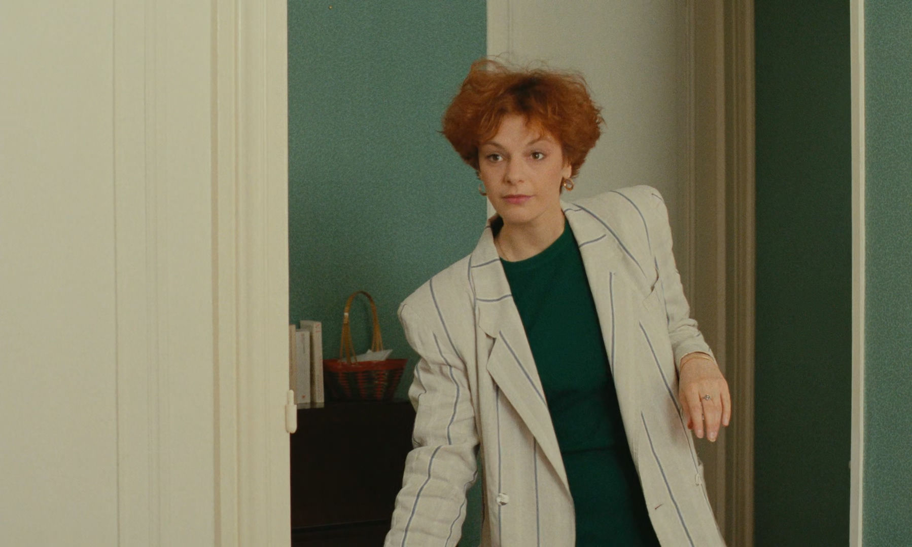A.Tale.of.Springtime.1990.CC.1080p.BluRay.x265.10bit.FLAC.1.0-SONYHD.mkv_2025061.jpg