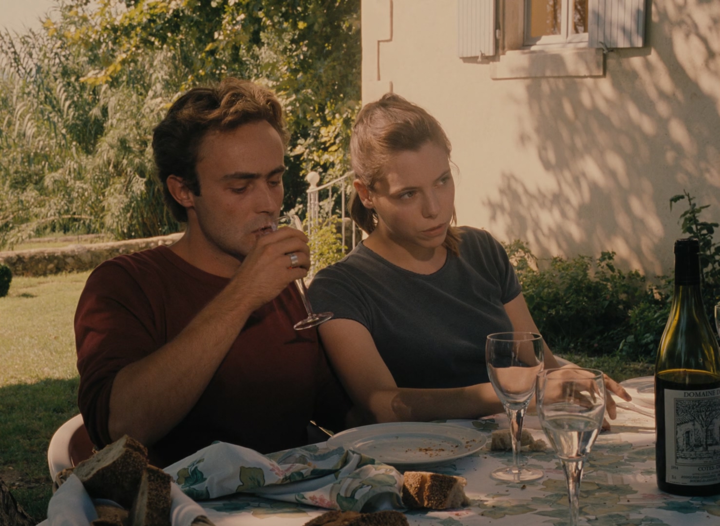 Autumn.Tale.1998.1080p.BluRay.x265.10bit.FLAC.2.0-SONYHD.mkv_20250613_233615.061.jpg