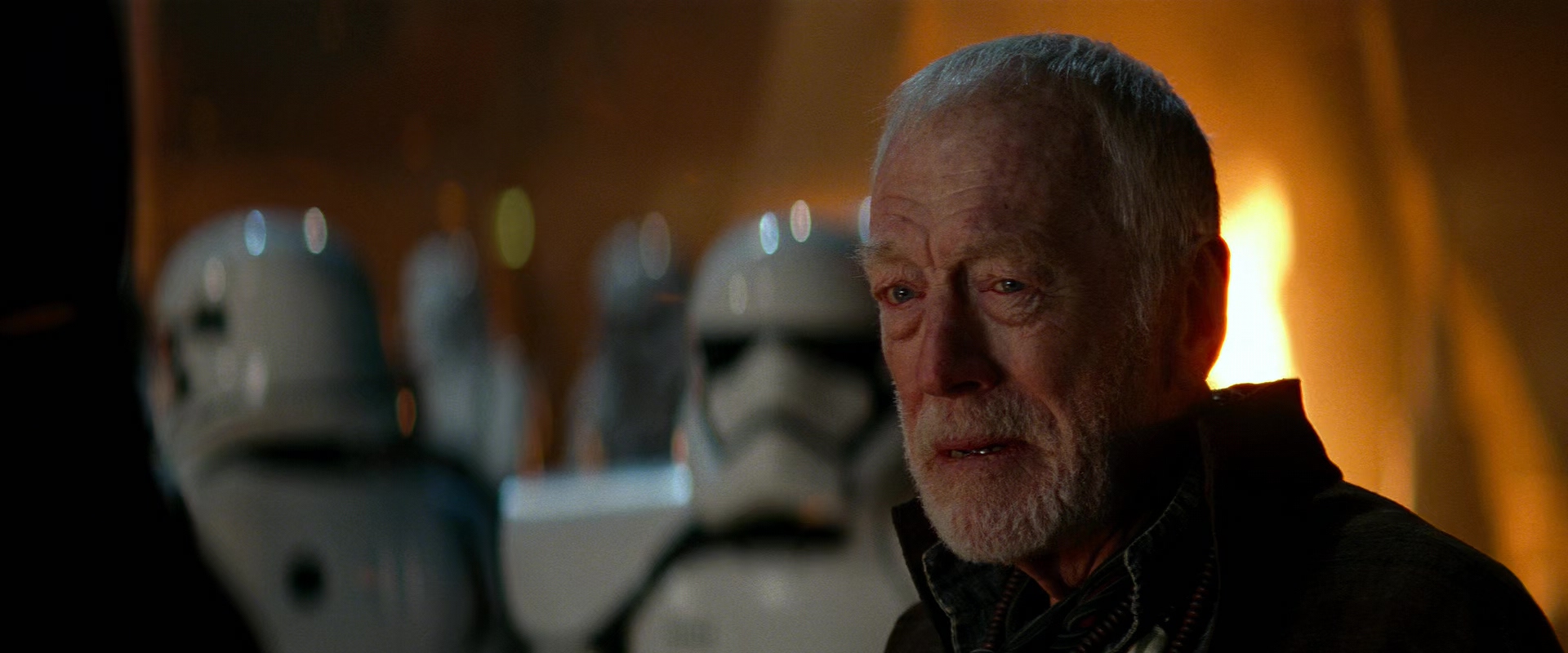 星球大战7：原力觉醒.Star.Wars.VII.The.Force.Awakens.2015.2Audio.CN.mkv_20250617_.jpg