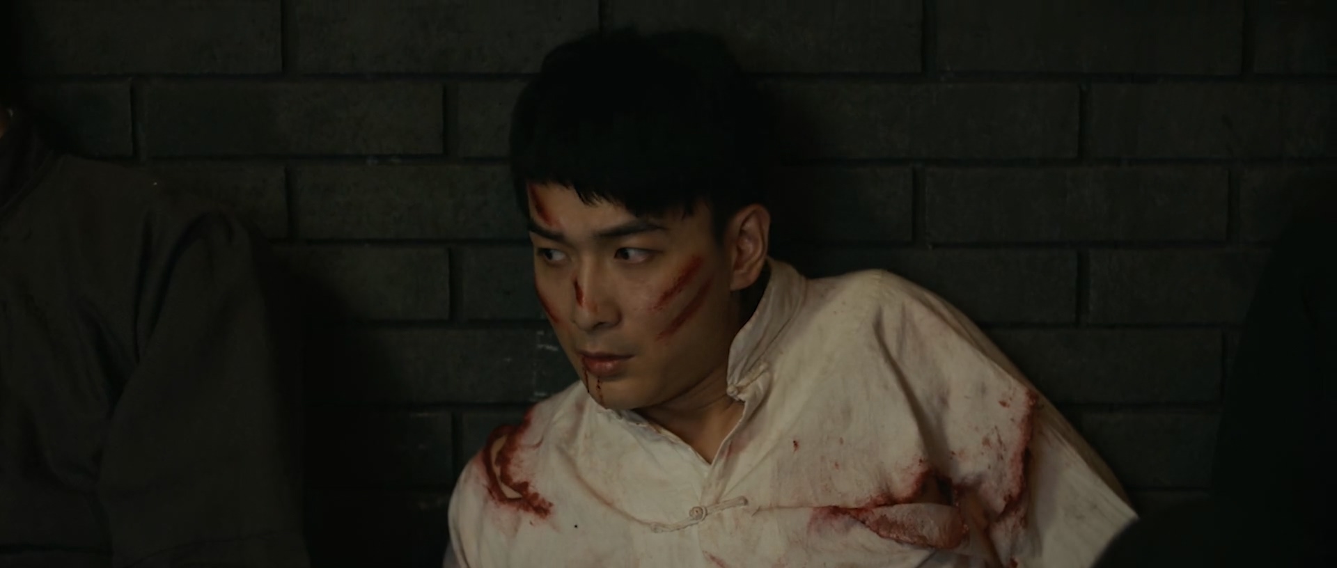 陈Z之困兽犹斗.mp4_20250618_081638.835.jpg
