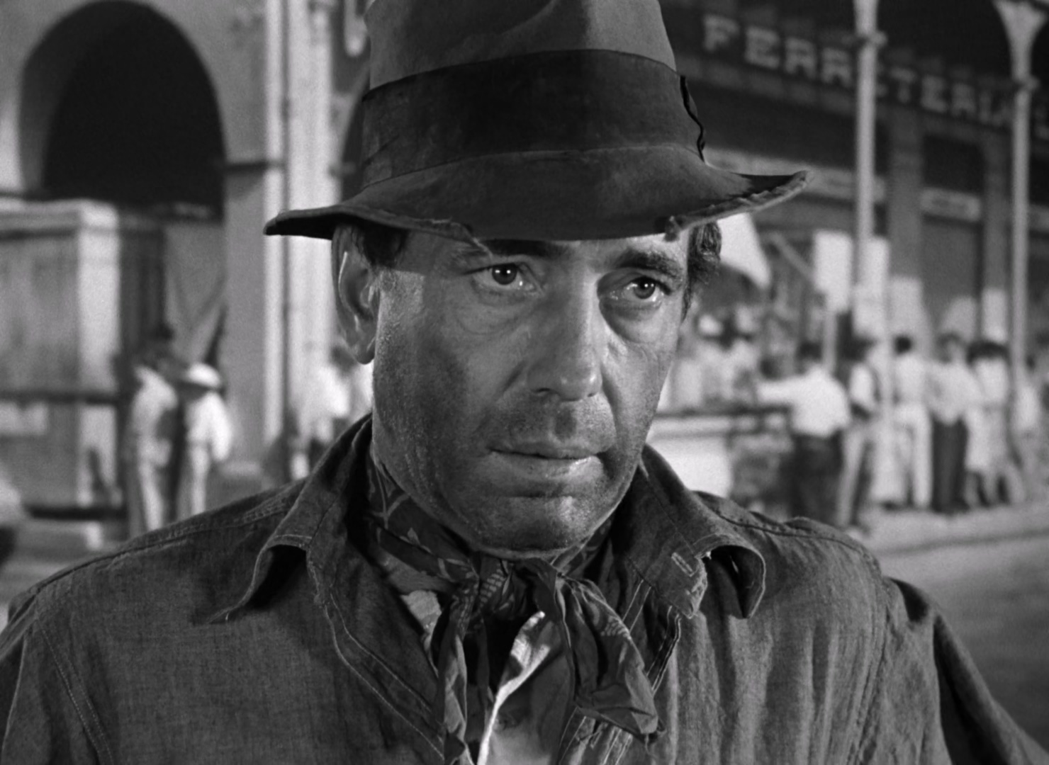 The.Treasure.of.the.Sierra.Madre.1948.1080p.BluRay.x265.10bit.DTS-SONYHD.mkv_202.jpg