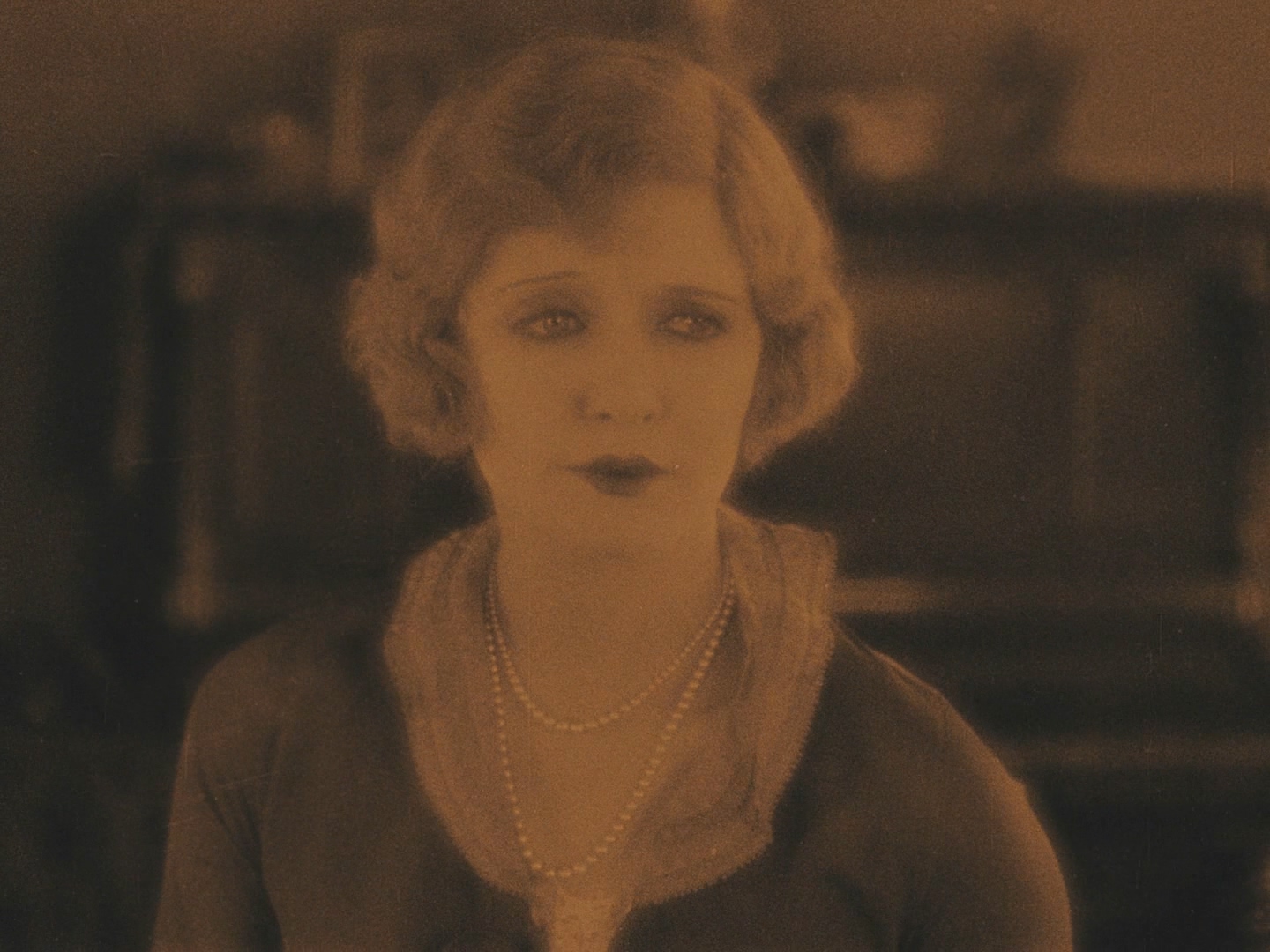 The.Lodger.A.Story.of.the.London.Fog.1927.CC.1080p.BluRay.x264.FLAC.2.0-SONYHD.m.jpg