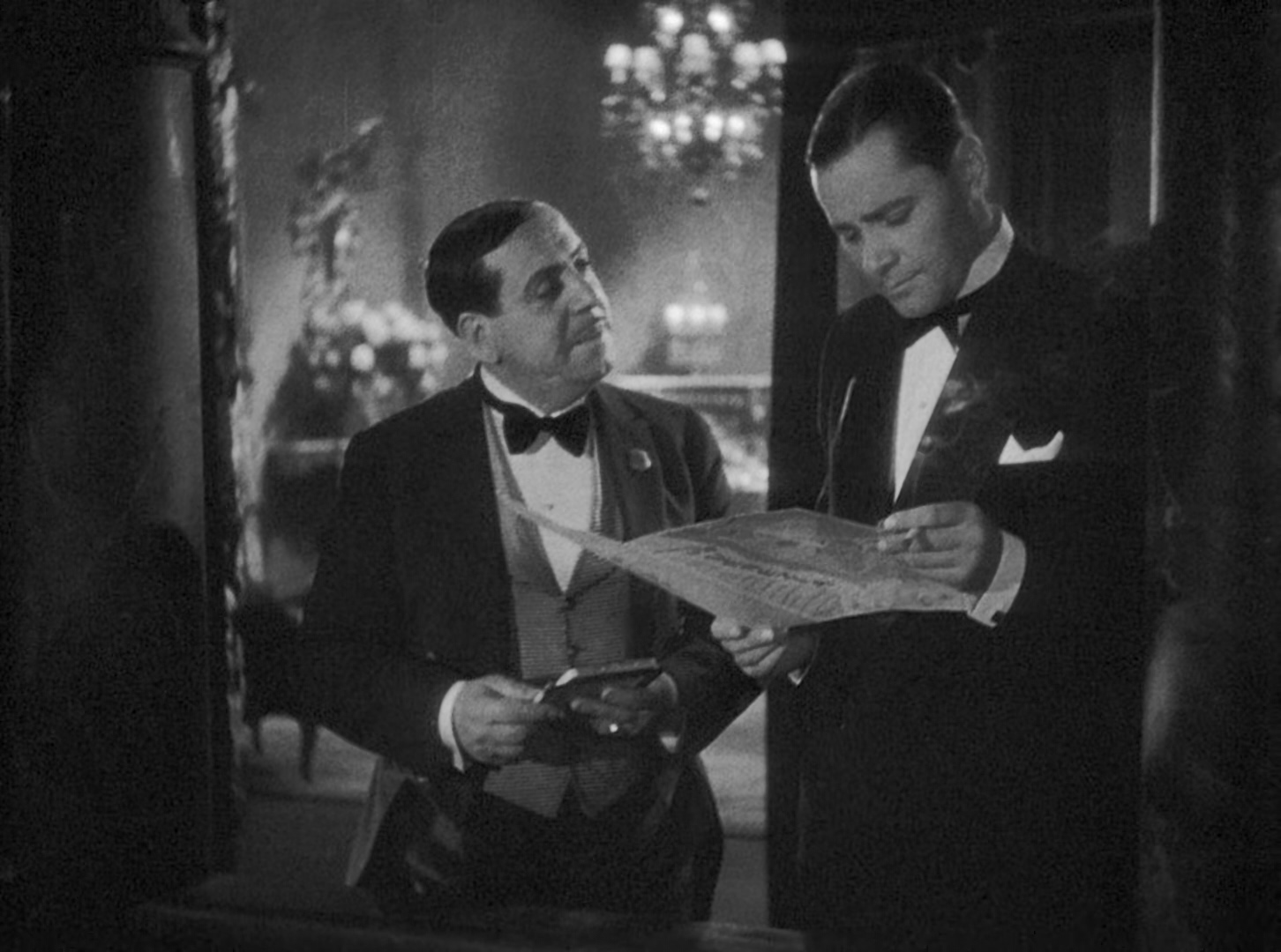 Trouble.in.Paradise.1932.1080p.BluRay.x265-RARBG.mp4_20250624_104610.342.jpg