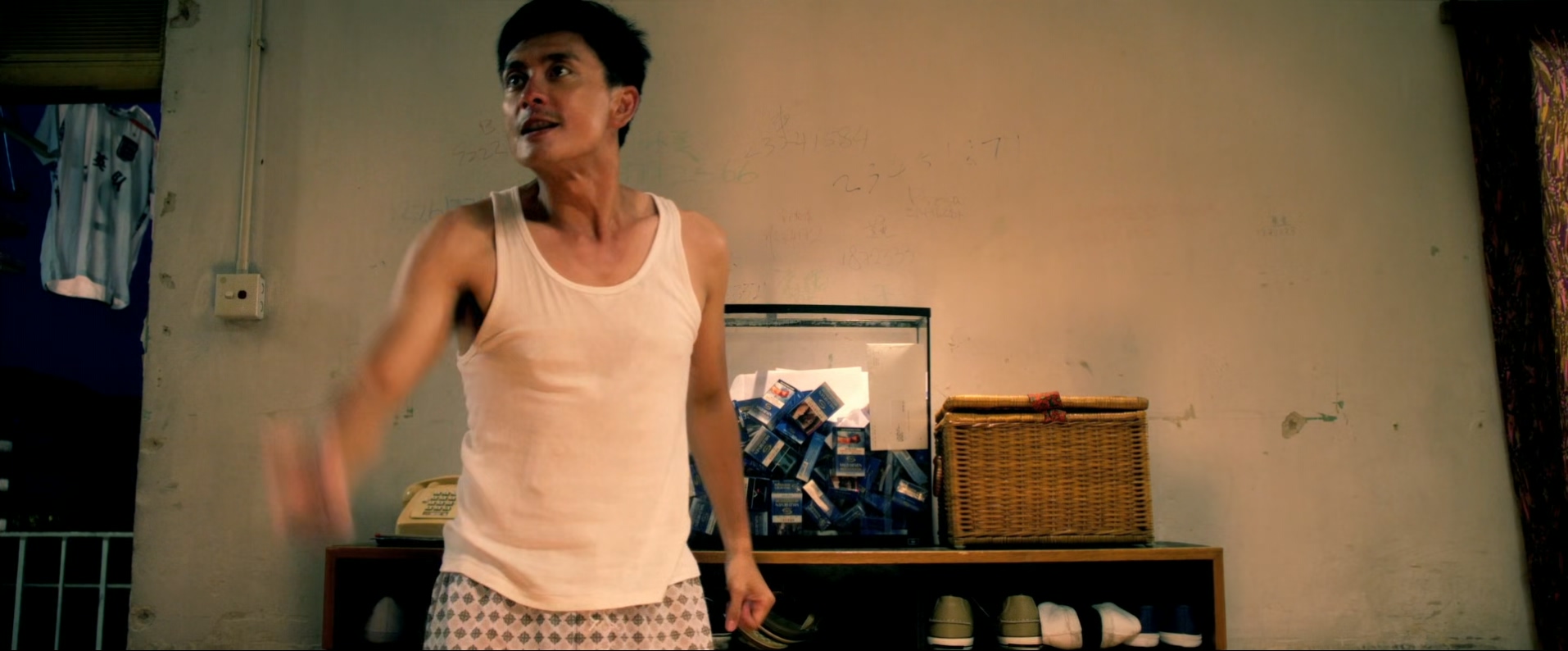 暗恋99天.Love.In.Time.2012.CHINESE.1080p.BluRay.x265.2audio-VXT.mkv_20250701_103.jpg