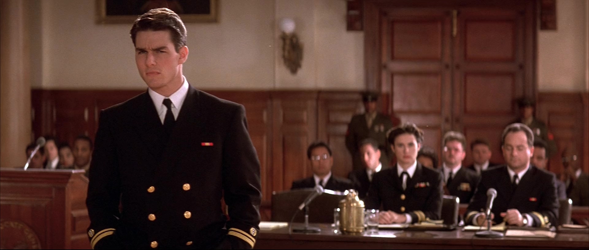 义海雄风.A.Few.Good.Men.1992.3Audio.CN.mkv_20250703_203038.801.jpg