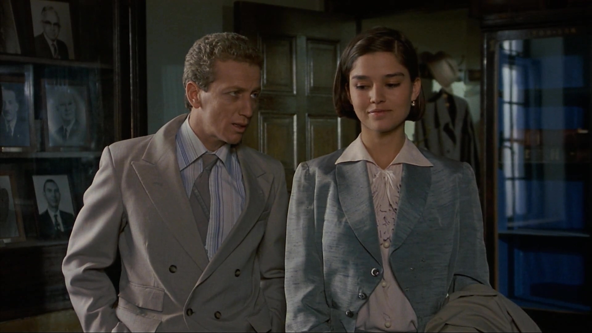 此情可待.Every.Time.We.Say.Goodbye.1986.CN.mkv_20250704_200730.673.jpg