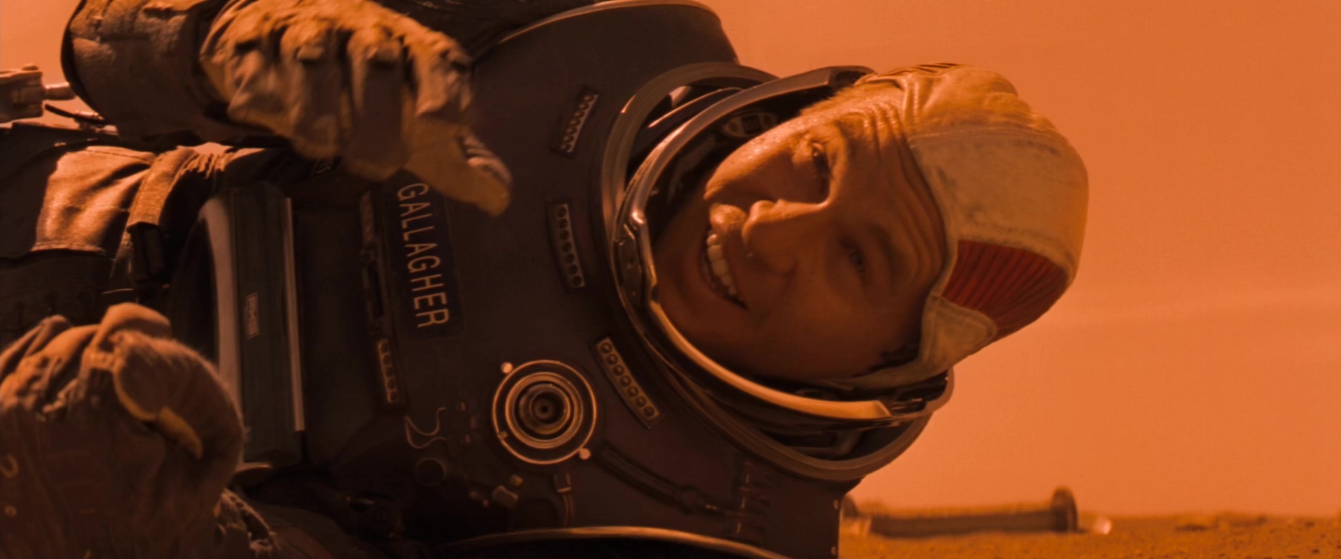 红色星球.Red.Planet.2000.2Audio.CNSC.mkv_20250709_111525.599.jpg