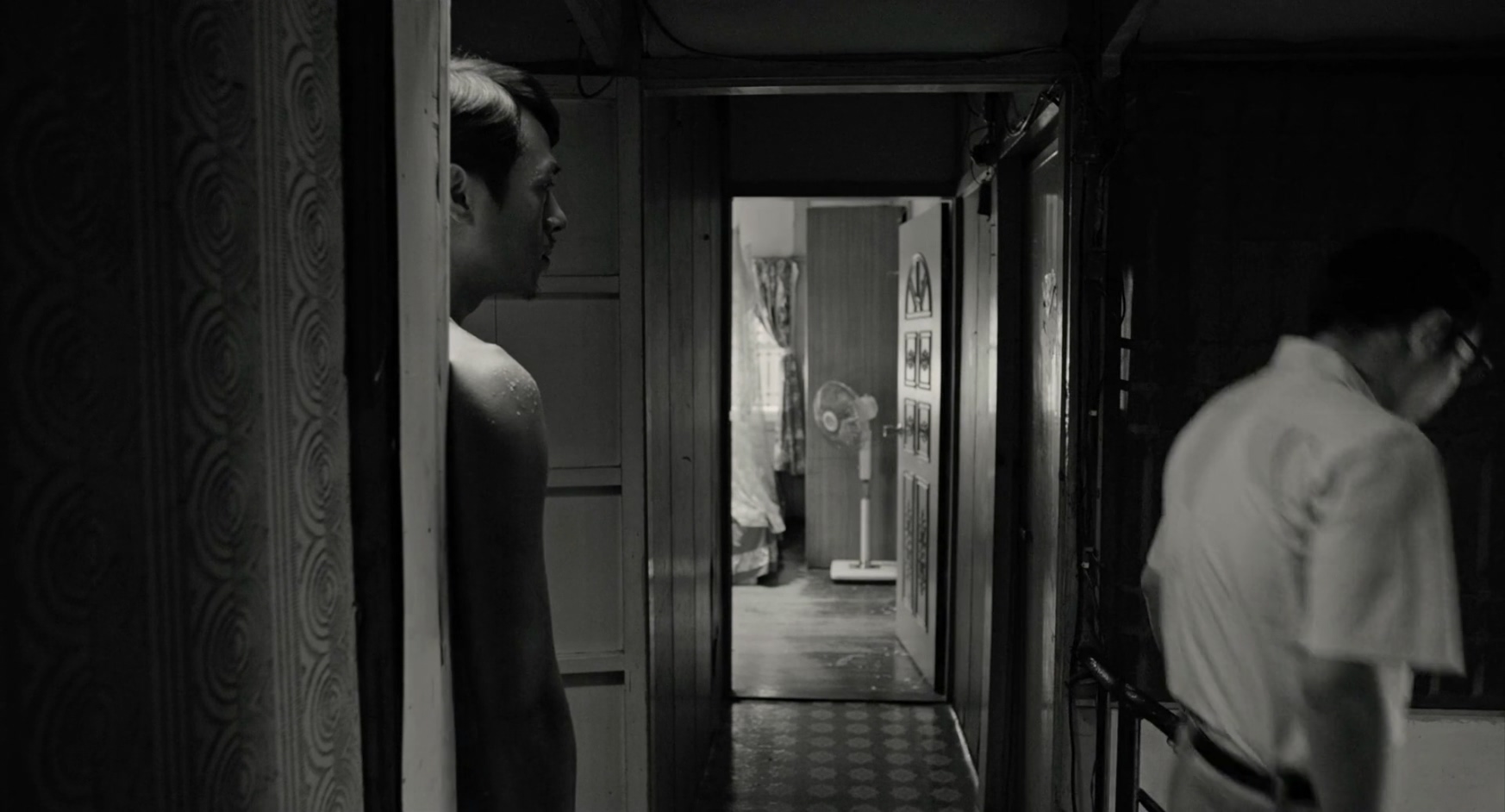 范保德Father.to.Son.2018.CHINESE.1080p.BluRay.H264.AAC-VXT.mkv_20250710_102513.453.jpg