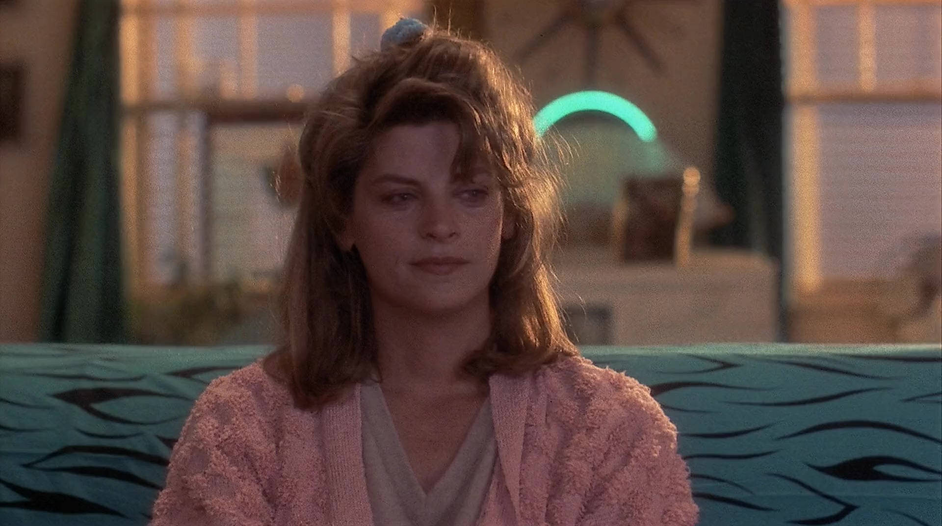 飞越童真1.Look.Who's.Talking.1989.2Audio.CN.mkv_20250710_123248.734.jpg