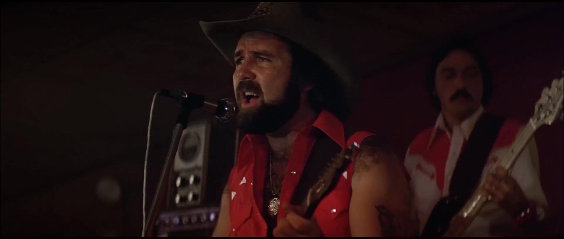 都市牛郎.Urban.Cowboy.1980.CN.mkv_20250710_143112.723.jpg