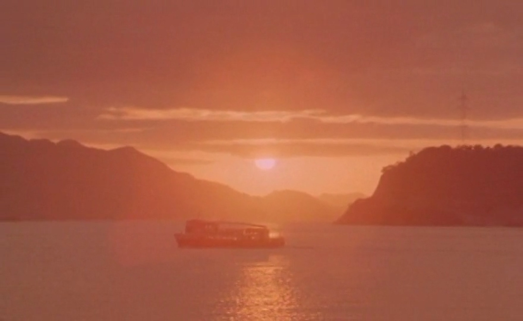 1982.转校生(113分钟).384P.日语中字.mkv_20250711_005154.394.jpg