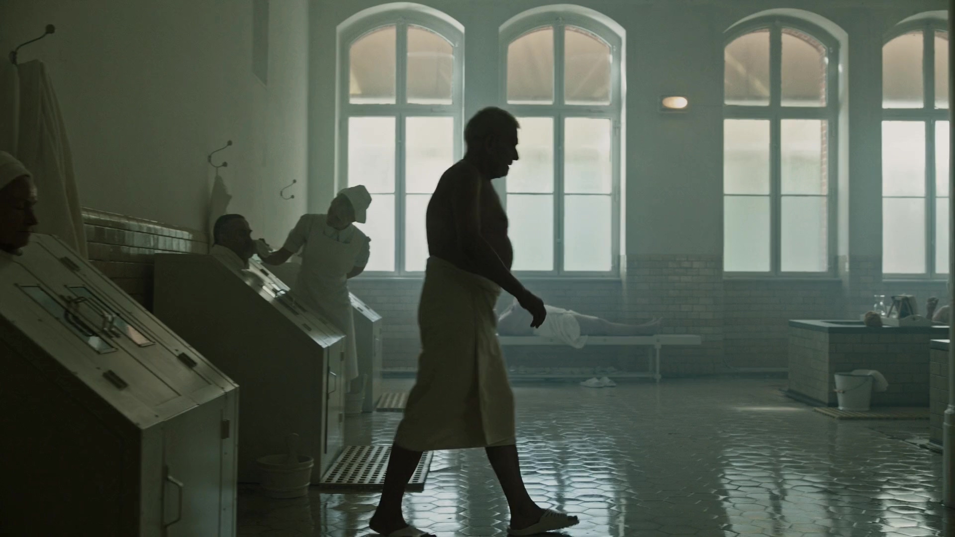 救命解药.A.Cure.for.Wellness.2016.2Audio.CN.mkv_20250712_160319.743.jpg